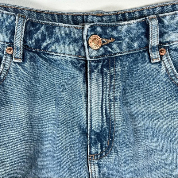 Garage Women's Vintage Cutoff Jean Shorts Blue Medium Wash Denim Classic Sz 32x4 - Picture 3 of 11